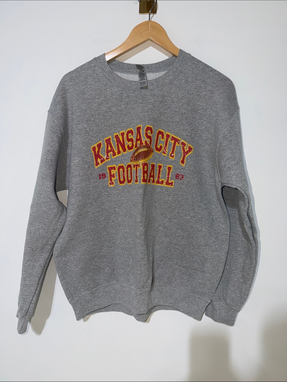 Gildan Gray Kansas City Football Karma 87 Crewneck Sweatshirt medium